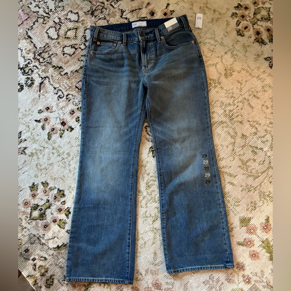 GAP Women’s Jeans in Medium Blue Wash NWT 8S